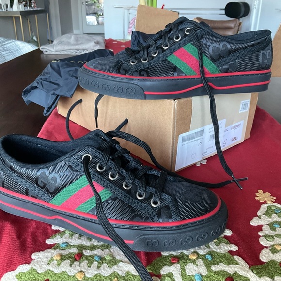 Gucci 1977 low top sneakers (37) - Picture 1 of 11